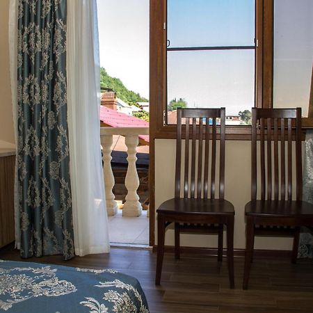 Hotel San Arda ガグラ エクステリア 写真