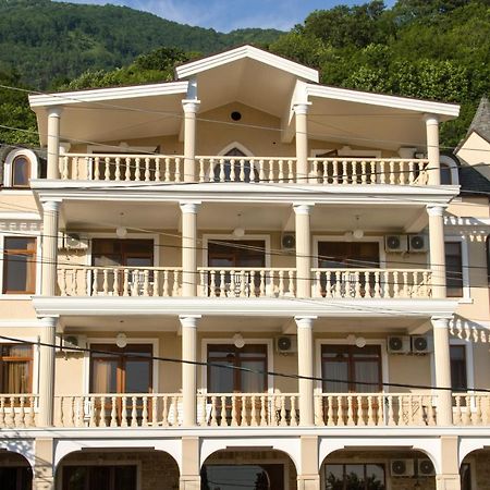 Hotel San Arda ガグラ エクステリア 写真