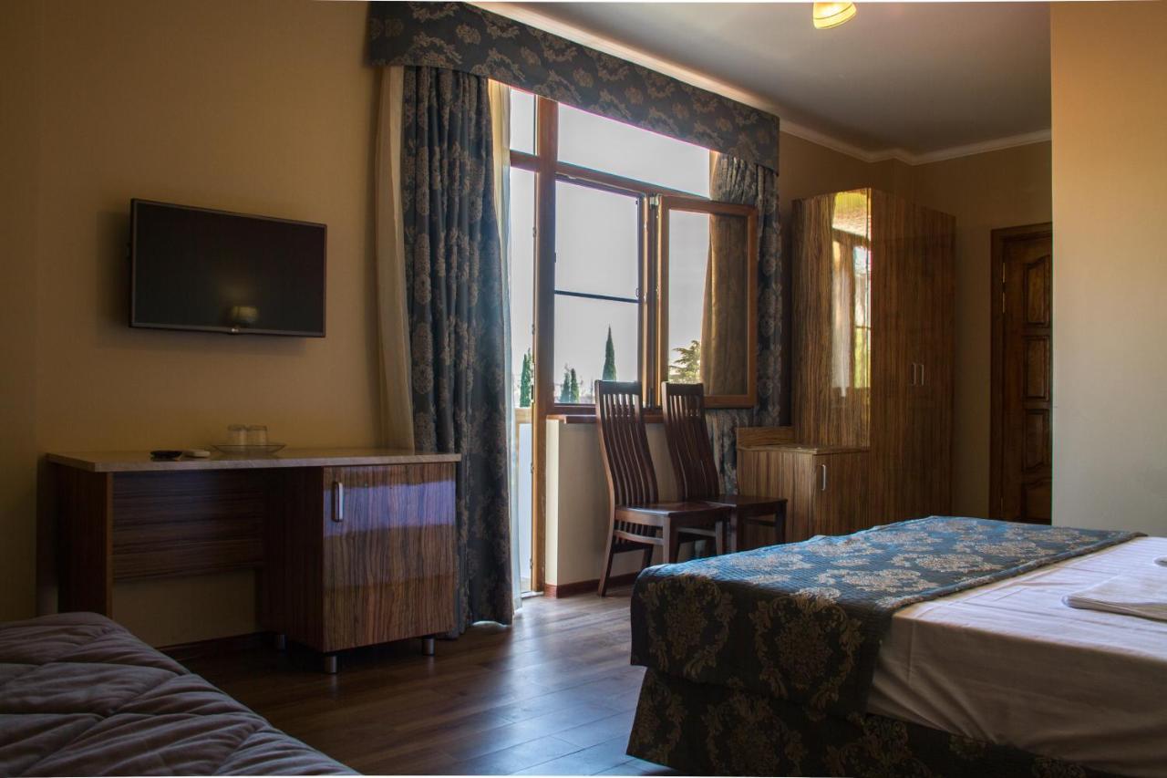 Hotel San Arda ガグラ エクステリア 写真