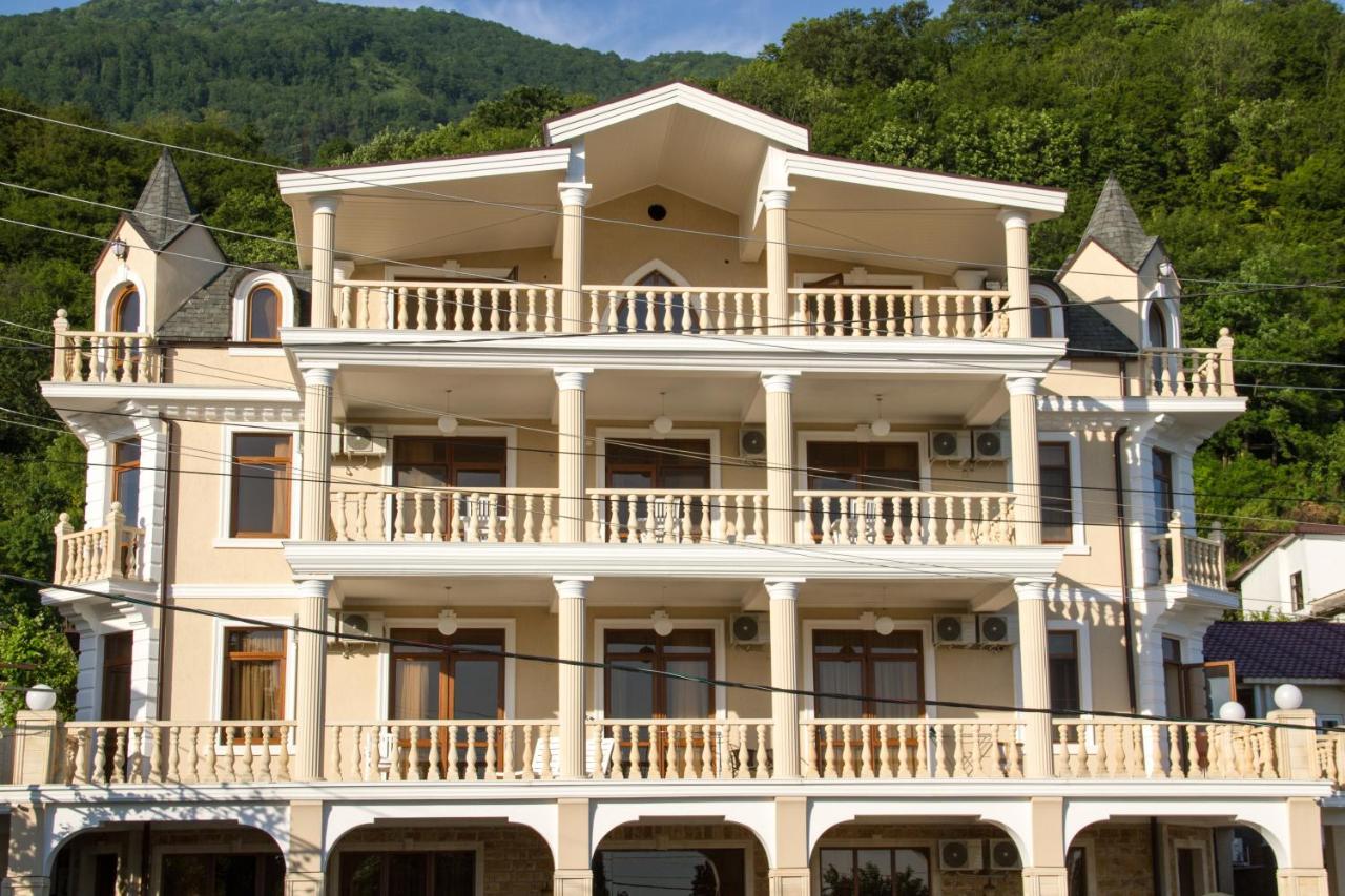 Hotel San Arda ガグラ エクステリア 写真