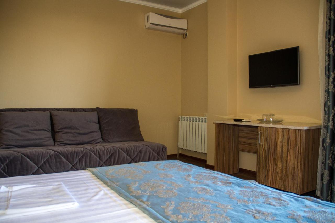 Hotel San Arda ガグラ エクステリア 写真